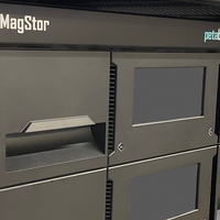 MagStor PetaByte Machine M3280 Tape Library